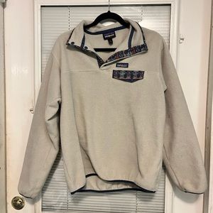 Patagonia pull over